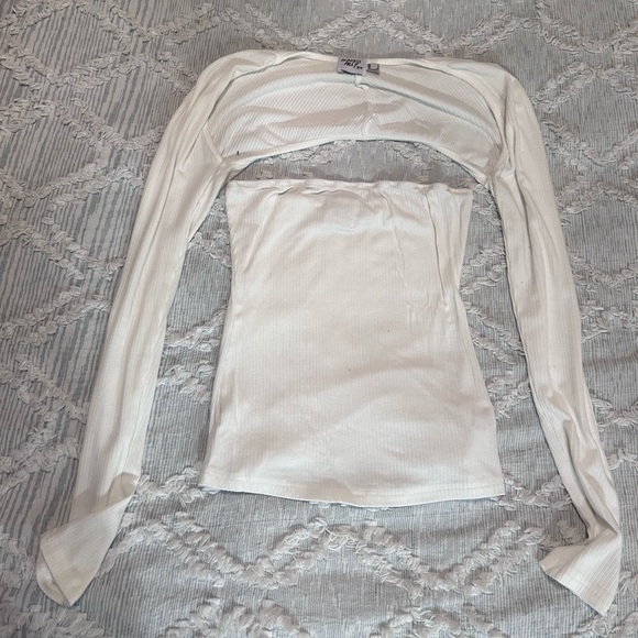 Princess Polly - Long Sleeve Bolero Top - White - Picture 2 of 6
